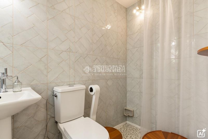 Foto d61fe9b8-ecea-4eb9-bffb-fbe9aeeb70b1. Casa aparellada a La Plata Sevilla