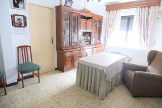 Etagenwohnung in La Plata. Piso en venta en sevilla