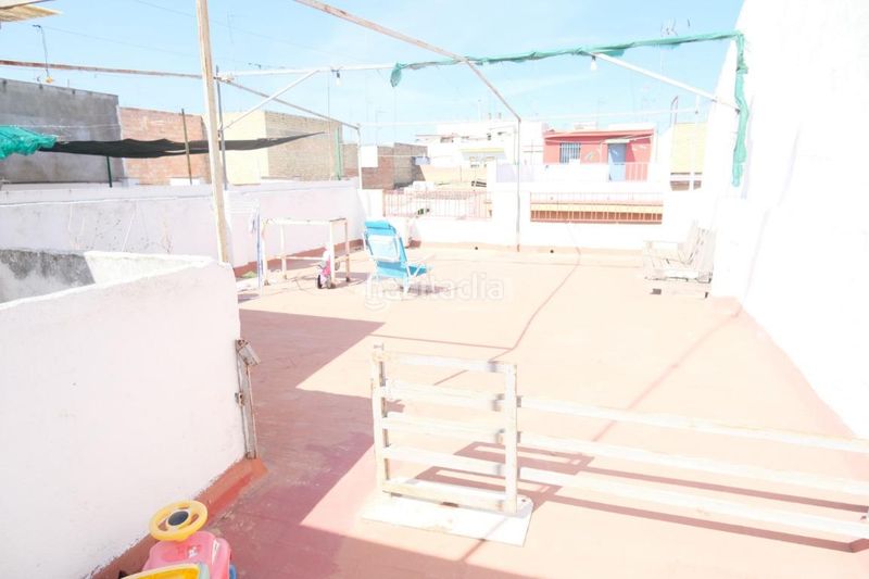 Foto cf4d0c28-4597-4559-aaae-5806a9a88465. Piso  en venta en La Plata Sevilla