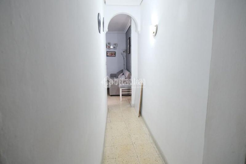 Foto 0d1dd04a-fe57-405d-aa1a-e5d1adbfe971. Pis a La Plata Sevilla