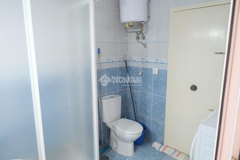 Foto c253b692-308b-4611-ade3-46b7cb708d46. Casa aparellada a La Plata Sevilla