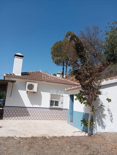 Foto 5cd264a6-1428-4a4f-8cf4-1a72309a8ede. Casa en Álora