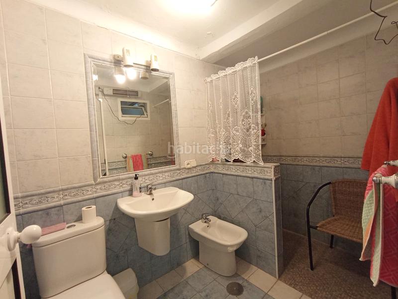 Foto cd8afea1-36c4-4528-897f-da9295dd2c20. Maison avec cheminée dans Álora