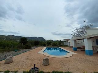 Xalet a Álora