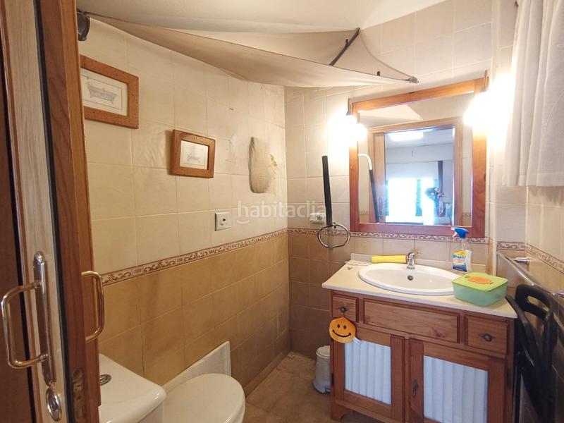 Foto 5bb08bae-2d22-466a-b55a-b24fdc8feb36. Casa aparellada amb calefacció aparcament piscina a Pizarra