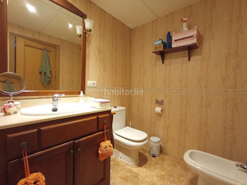 Foto e2767b7d-ad2a-47c2-a527-6515e10d9cda. Casa aparellada amb calefacció aparcament piscina a Pizarra