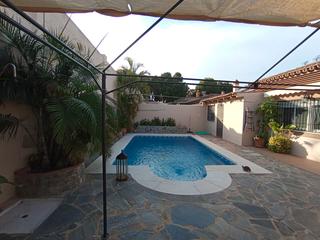 Casa bifamiliare in Pizarra