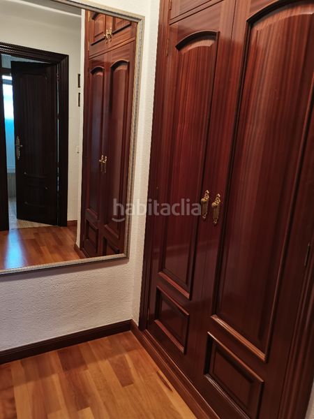 Foto 18a6c5fa-5999-4d84-b955-2c8db5efd3be. Chalet con camino riscaldamento parcheggio piscina in Málaga
