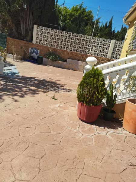 Foto 1d61ca7a-57a4-435c-b558-98b26588573a. Chalet con camino riscaldamento parcheggio piscina in Málaga