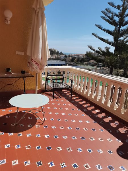 Foto add3fde0-6035-4ee4-b35b-bde7124d9b0b. Chalet con camino riscaldamento parcheggio piscina in Málaga