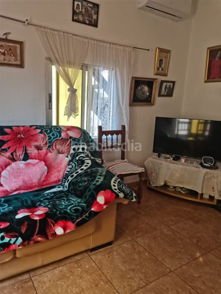 Foto f44407e8-213e-4095-97bb-0e0d181719f4. Chalet en Coín