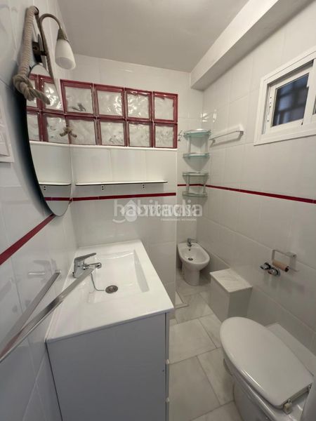 Foto d3d816f9-ffc9-4cf2-a4c9-c052da477be0. Estudi a Solymar Benalmádena