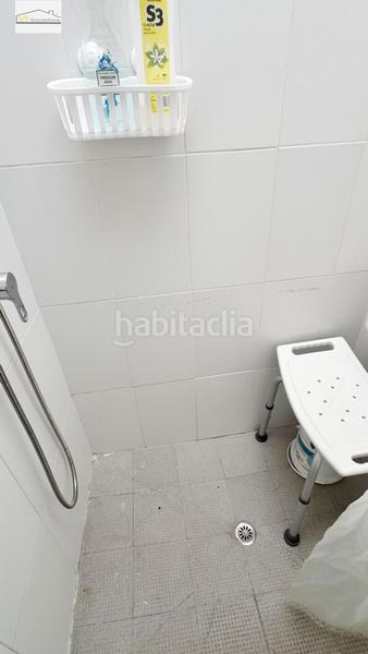 Foto 43745d1f-ae27-4abf-afe4-c051089d4fe0. Casa amb aparcament a Barrio de Ciudad Jardín Málaga