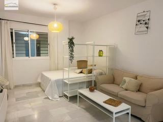 Studio  Calle de fernando 'el católico'. Este estudio está esperándote, lo vas a visitar?