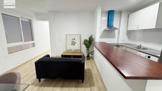Appartement à Parque Victoria Eugenia. Vive cómodo, vive bien apartamento reformado junto al hospital c