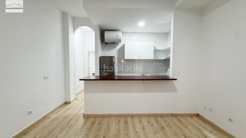 Foto 9fdcdab5-c9d7-47f9-ad47-1999c3f5c725. Apartament amb aparcament a Parque Victoria Eugenia Málaga