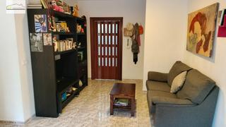 Pis a Carranque - Haza Cuevas. Espacio, luz y patio privado el hogar que buscabas en málaga!