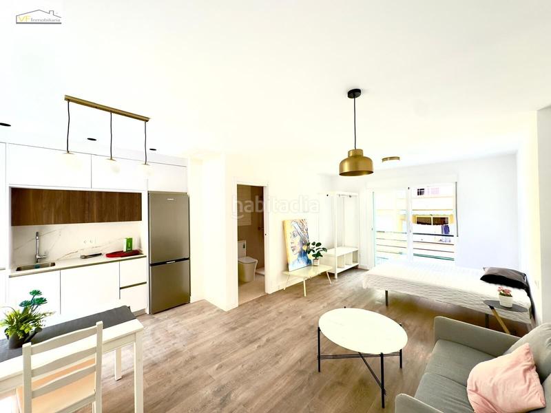 Foto dc7046d5-8832-4bf4-8920-160e8b6a8c31. Flat in Los Castillejos - La Trinidad Málaga