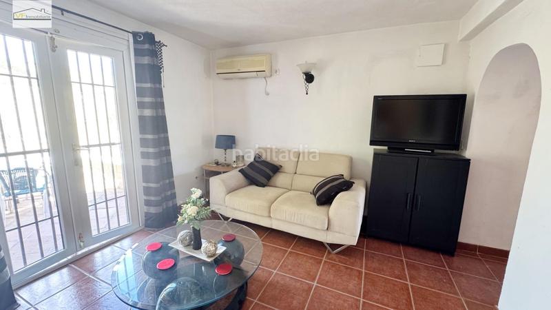 Foto 1cb01d73-934a-4d18-aa18-c2da290b595a. Country house with parking pool in Coín