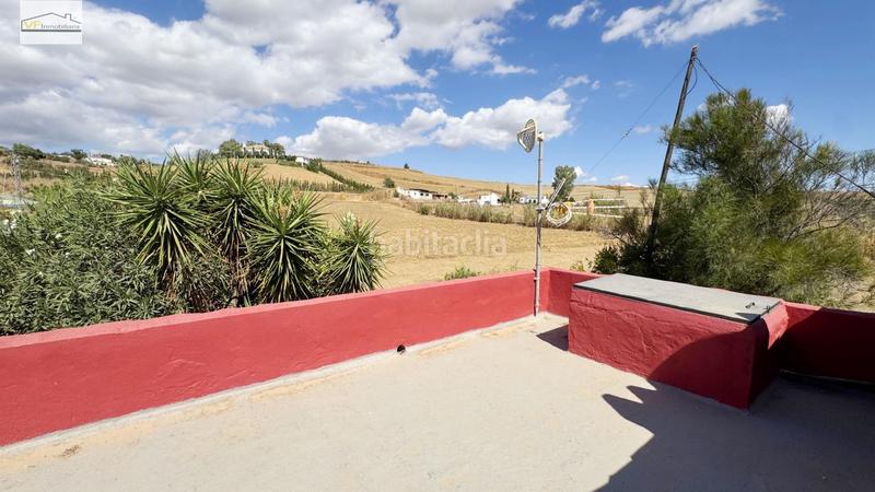 Foto 71012cbc-2c40-44c5-85e5-b8f9e2e4899a. Country house with parking pool in Coín