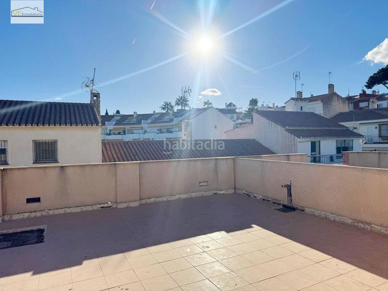 Foto 128b981f-6ebd-4787-a971-c7000fb78e5e. Appartement avec parking piscine dans Montemar Torremolinos