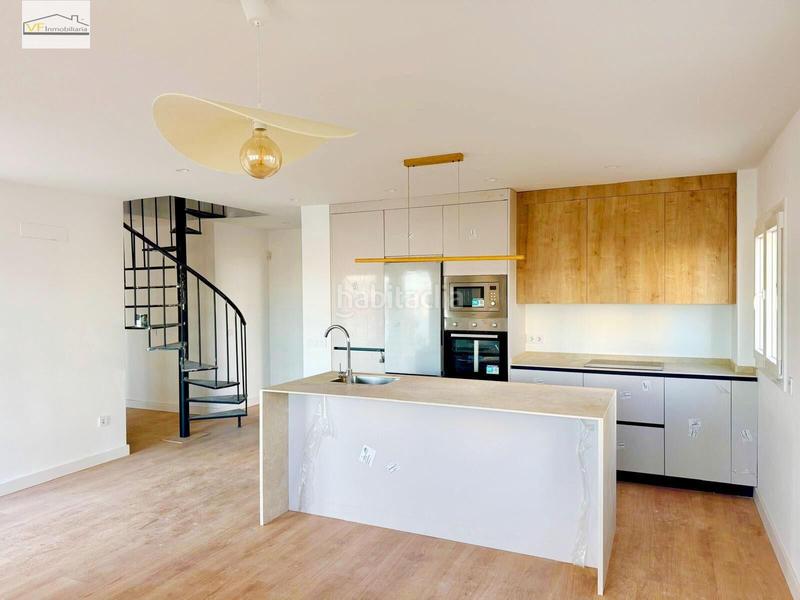 Foto 8617f250-8dd4-418d-a68b-1008cbde0549. Duplex con parcheggio piscina in Montemar Torremolinos