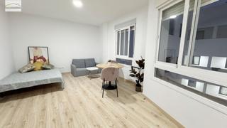 Estudi en Parque Victoria Eugenia. Estudio con garaje y trastero junto al hospital civil!