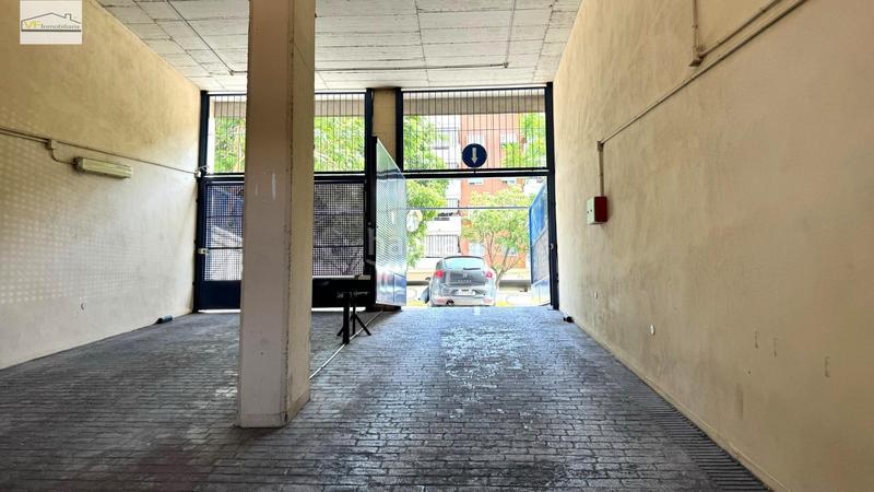 Foto 02564db0-d1ae-4d07-ba3f-4bb2f2d0918f. Parking coche buscas parking en esta zona? en Residencial Jardín Botánico Málaga