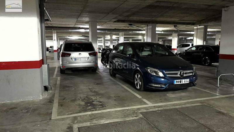 Foto 8cc28e90-6b27-4975-b7b4-485048f1b3e9. Parking coche buscas parking en esta zona? en Residencial Jardín Botánico Málaga