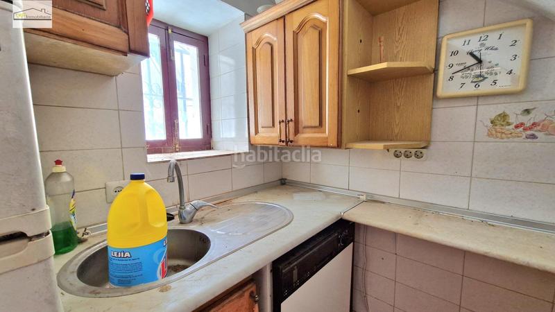 Foto fc9cd385-cdc4-4e7c-83d6-1abdb2701957. Maison jumelée dans Almogía