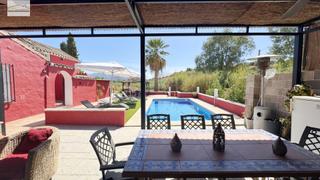 Bauernhof in Coín. Un paraíso en coín piscina, chillout y atardeceres de ensueño!