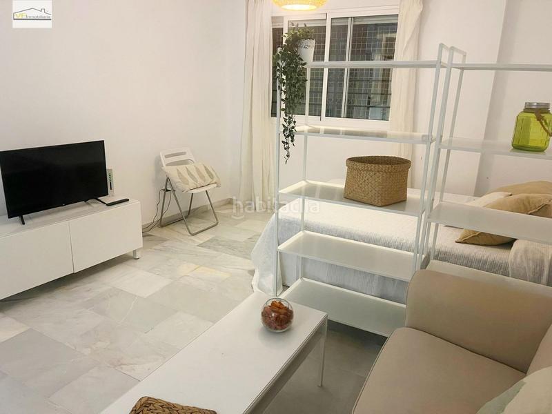 Foto 10b5c2a8-e918-4160-ad32-0e70c8a7b27f. Estudio este estudio está esperándote, lo vas a visitar? en Málaga
