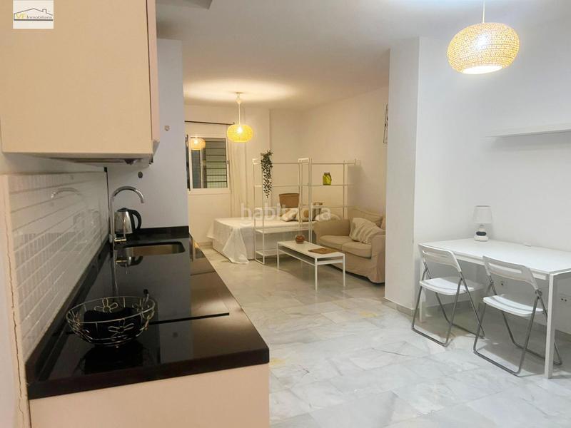 Foto e8c1f446-514e-49a3-927a-ab15cb26bfda. Estudio este estudio está esperándote, lo vas a visitar? en Málaga