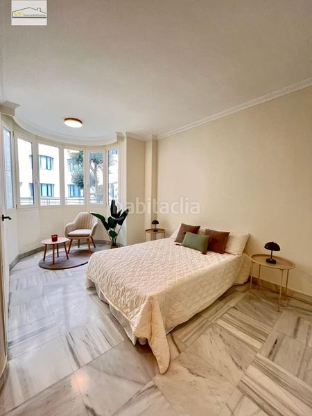 Foto afca8ad4-0df8-4256-a3e3-545878ffd5a5. Dúplex amb aparcament piscina a Playa de la Fontanilla Marbella