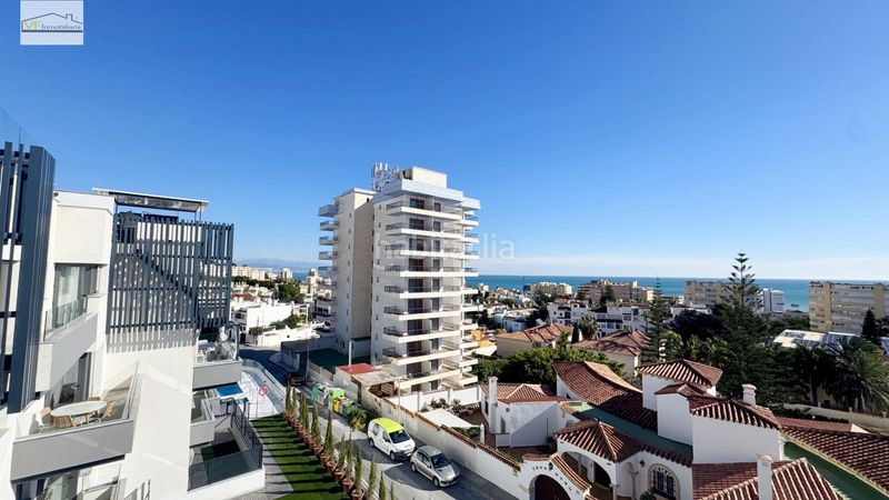 Foto 4b8161c1-0a5d-4970-babc-1c71b9d488af. Dúplex amb aparcament piscina a Montemar Torremolinos
