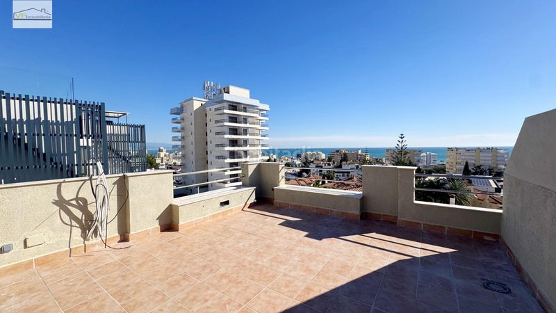 Foto 9508152b-f46a-4513-9562-e2fa9683a245. Dúplex amb aparcament piscina a Montemar Torremolinos