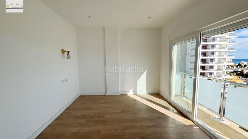 Foto f8cd70d6-3ba0-427c-b8a6-df86e3b48b3d. Dúplex amb aparcament piscina a Montemar Torremolinos