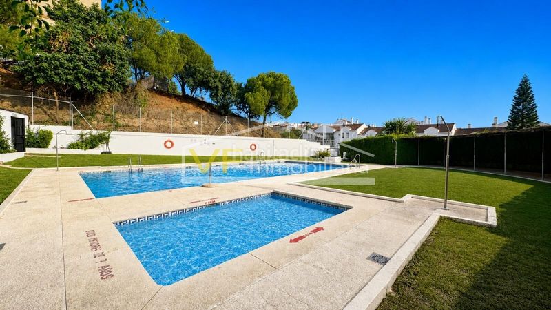 Foto dd822126-0a66-44e6-8a7a-c4f1da8cd6f9. Pis amb calefacció aparcament piscina a Cortijo Bazán - Los Casinis - Los Cipreses Málaga