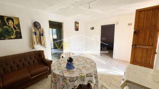 Casa adossada a Colmenar. Tu lienzo en blanco en colmenar!