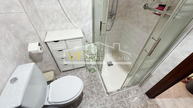 Foto bc9d2348-44a9-45bf-bda0-b47776b964cc. Pis amb calefacció a Barrio de Ciudad Jardín Málaga