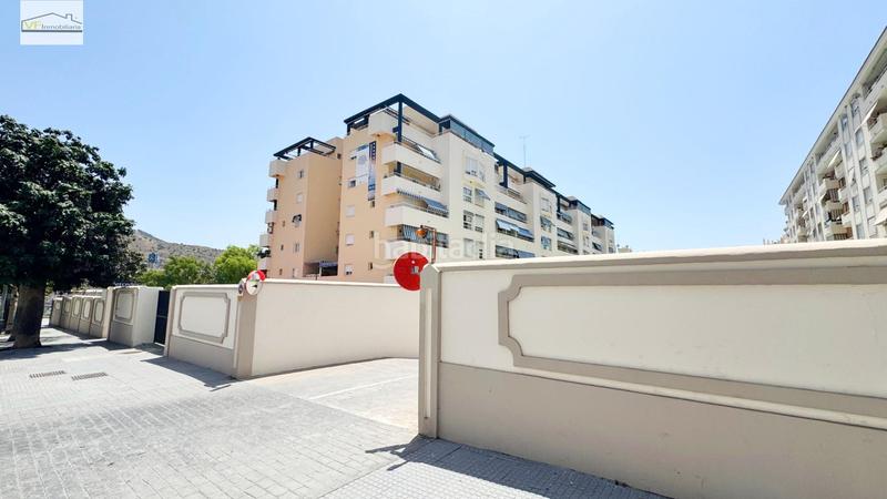 Foto d683fbab-4f7a-475a-a5fa-c3aa2c95d558. Parking coche buscas parking en esta zona? en Residencial Jardín Botánico Málaga