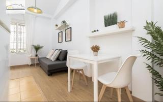 Apartament en La Trinidad. Un piso con historia, rentabilidad y licencia turstica en el ce