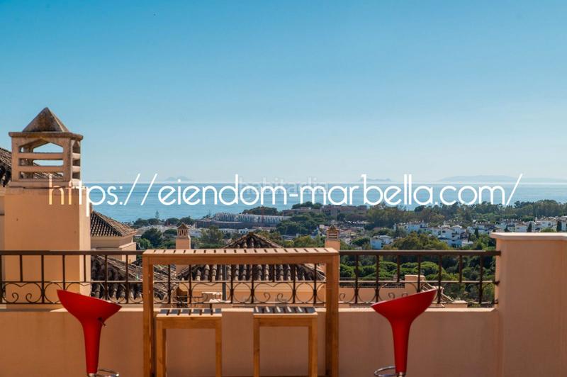 Foto 824ab9a1-ea84-40f3-94f1-dcf6ae2947a2. Dachwohnung in avenida de españa 1 in Santa María Marbella