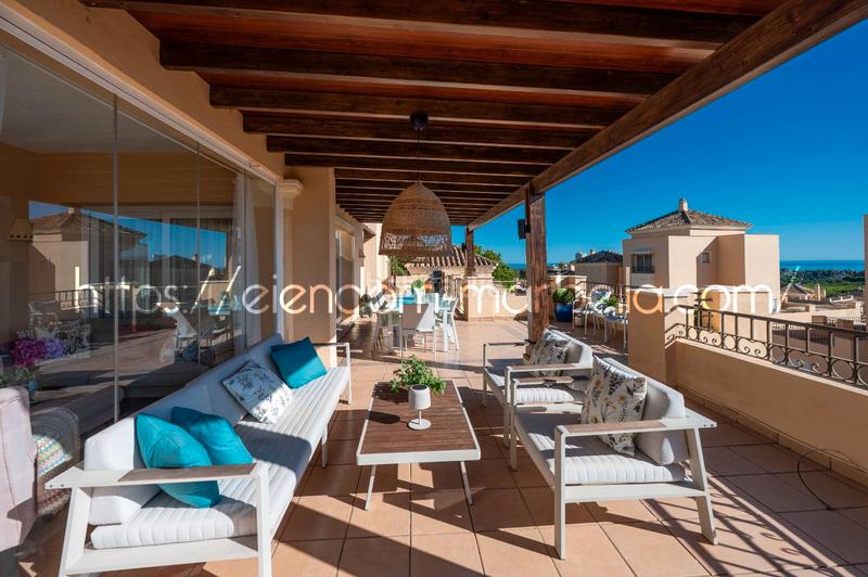 Foto c0ec403d-588b-4133-8da6-4d5b265a8825. Dachwohnung in avenida de españa 1 in Santa María Marbella