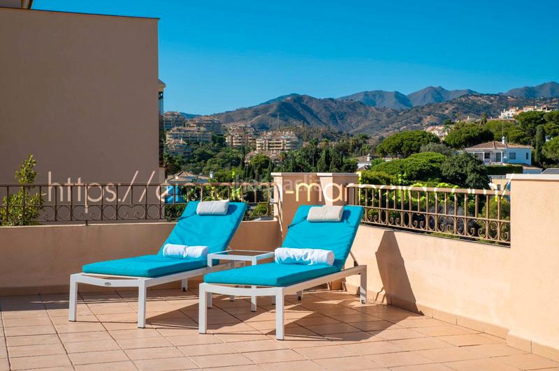 Foto d88548f0-2f31-4450-8d79-4d66dfe7fcb4. Dachwohnung in avenida de españa 1 in Santa María Marbella