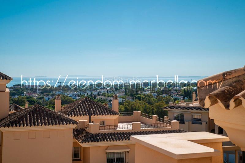 Foto f149de5e-320a-4da1-abbc-9952a262c711. Dachwohnung in avenida de españa 1 in Santa María Marbella