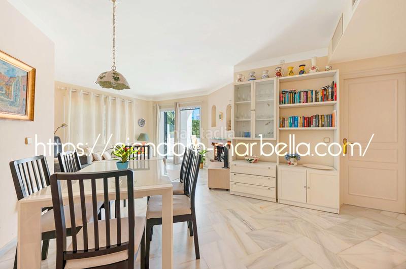 Foto 874cb292-0777-475f-8db6-d7ca6d394a9b. Appartement mit kamin pool in Elviria Marbella