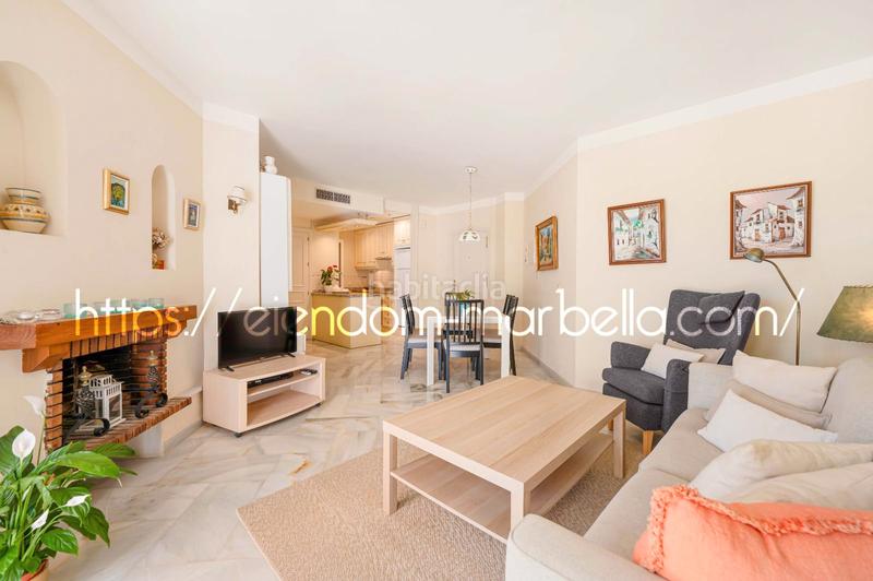Foto f7be0cd6-1350-4103-bdc2-d92cbc92acc7. Appartement mit kamin pool in Elviria Marbella