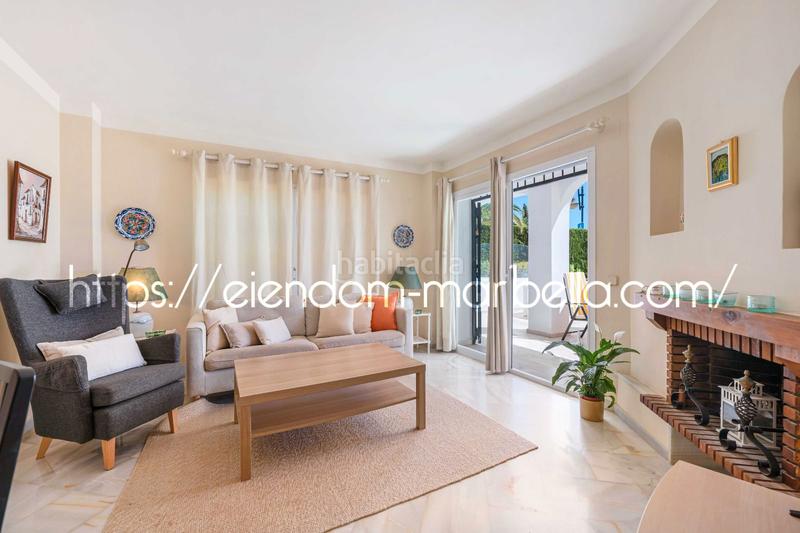 Foto fa503a8c-9adc-4453-b2e9-e1b5821941cb. Appartement mit kamin pool in Elviria Marbella