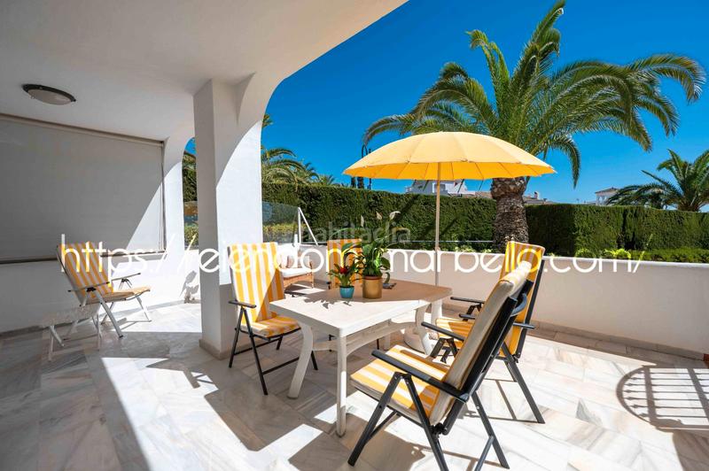 Foto fba8208d-b024-43a4-98c0-e39daedf2336. Appartement mit kamin pool in Elviria Marbella